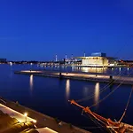 Admiral Hotel 5*