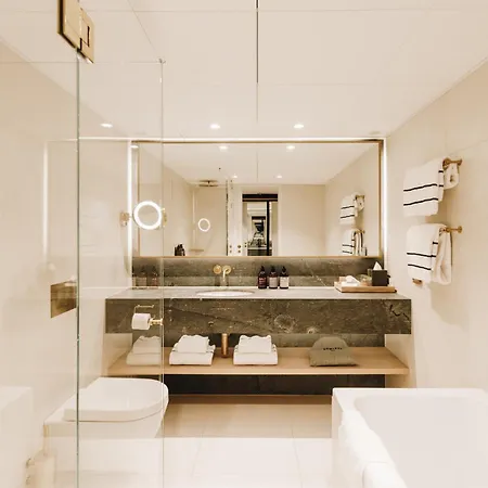 Admiral Hotel 5*